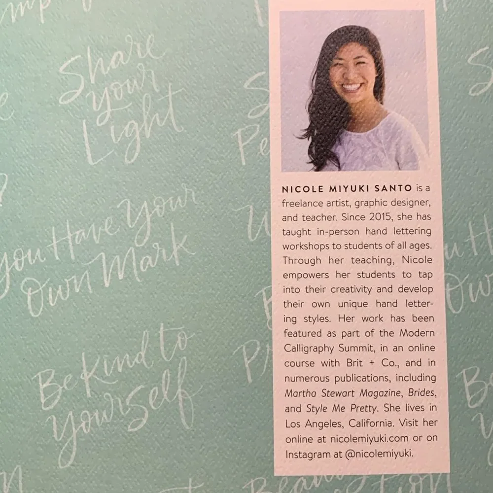 By Hand The art of modern lettering Nicole Miyuki Santo book Let’s make art